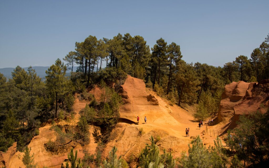 Okerkliffen in de Luberon Zuid Frankrijk, Natuurplekken Zuid-Frankrijk