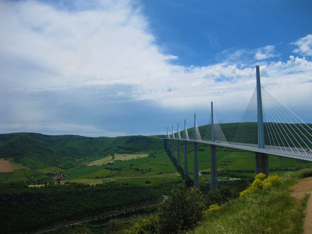 Pont de Millau uitzicht pvf, bruggen in Zuid-Frankrijk