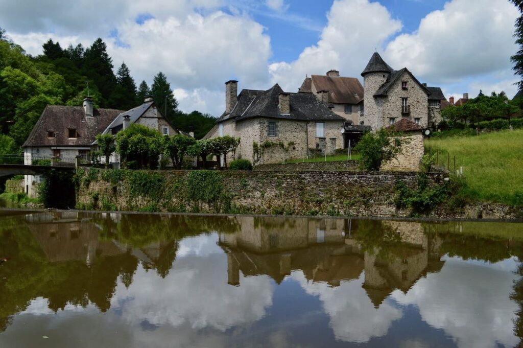 Segur le chateau 5 pvf, dorpjes Corrèze