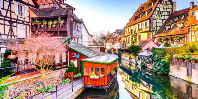 Elzas Colmar Winter shutterstock 1064505692, route des cretes vogezen