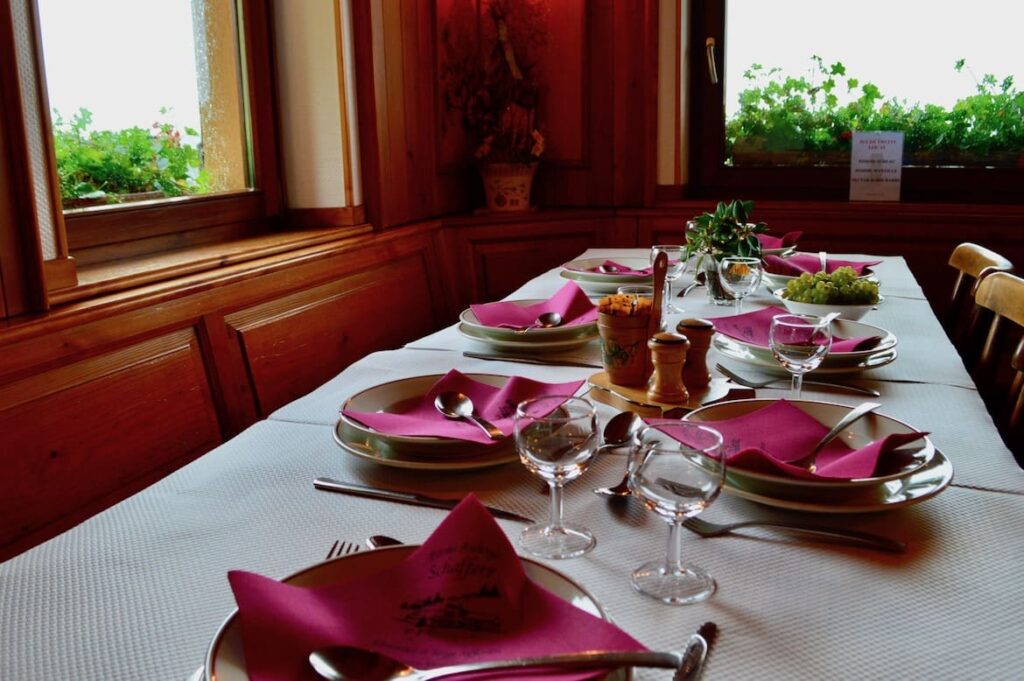 Ferme auberge tafel vogezen regen pvf, Vogezen