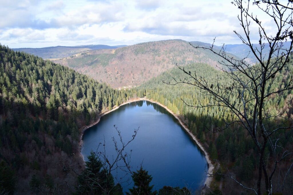 Lac des Corbeaux uitzicht wandelen vogezen pvf, La Bresse