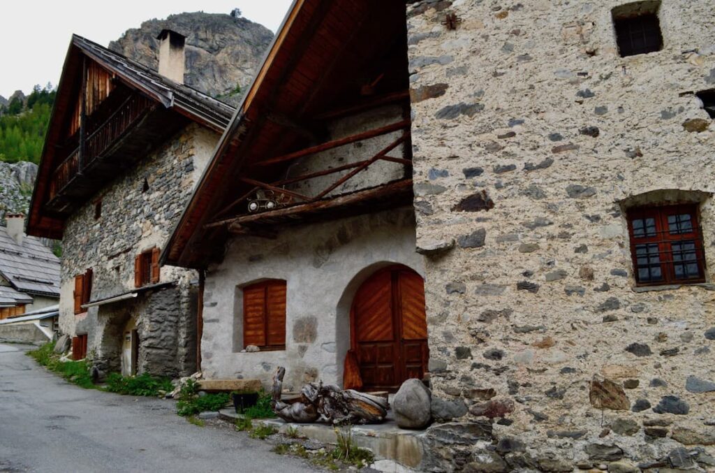 Nevache Haut Village PVF, Vallée de la Clarée