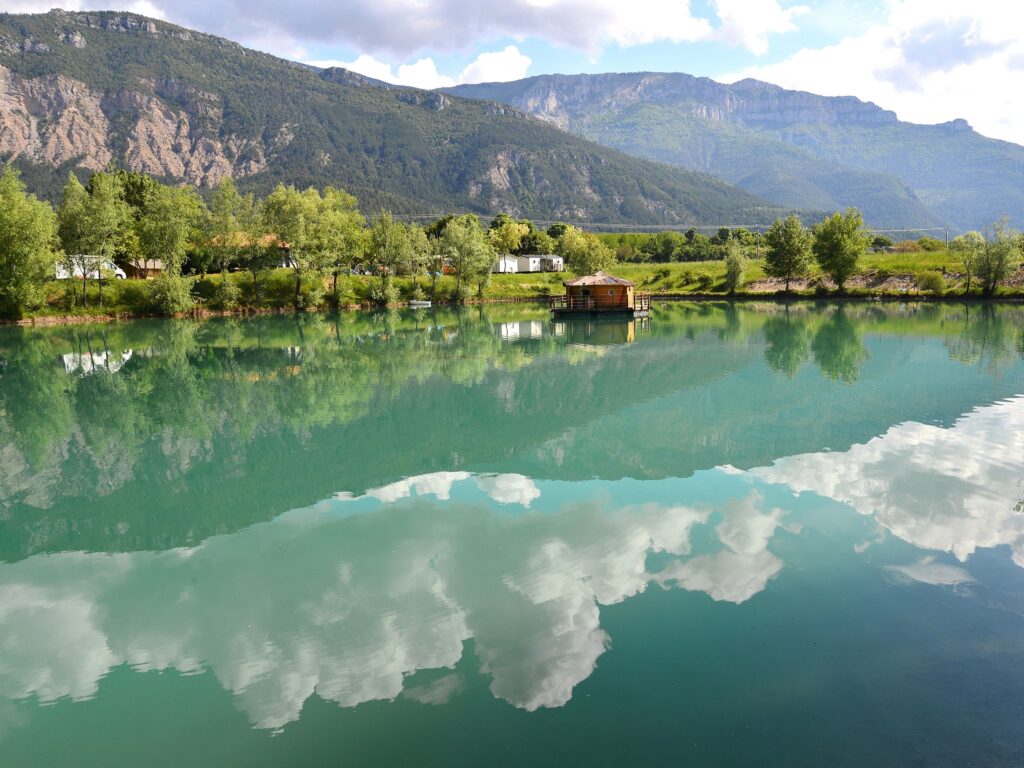 camping le lac blue drome 11, Fijne campings in de Drôme