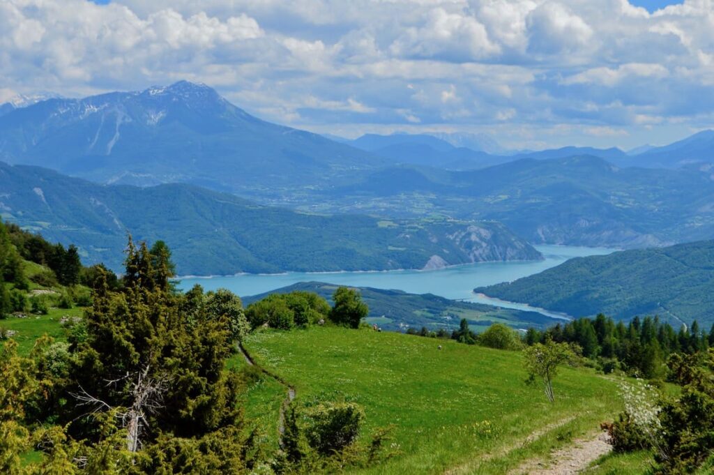 Lac de serre poncon uitzicht PVF, Route Napoléon