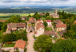 Brancion Bourgogne shutterstock 1600150054, Safaritenten op de leukste campings in Frankrijk