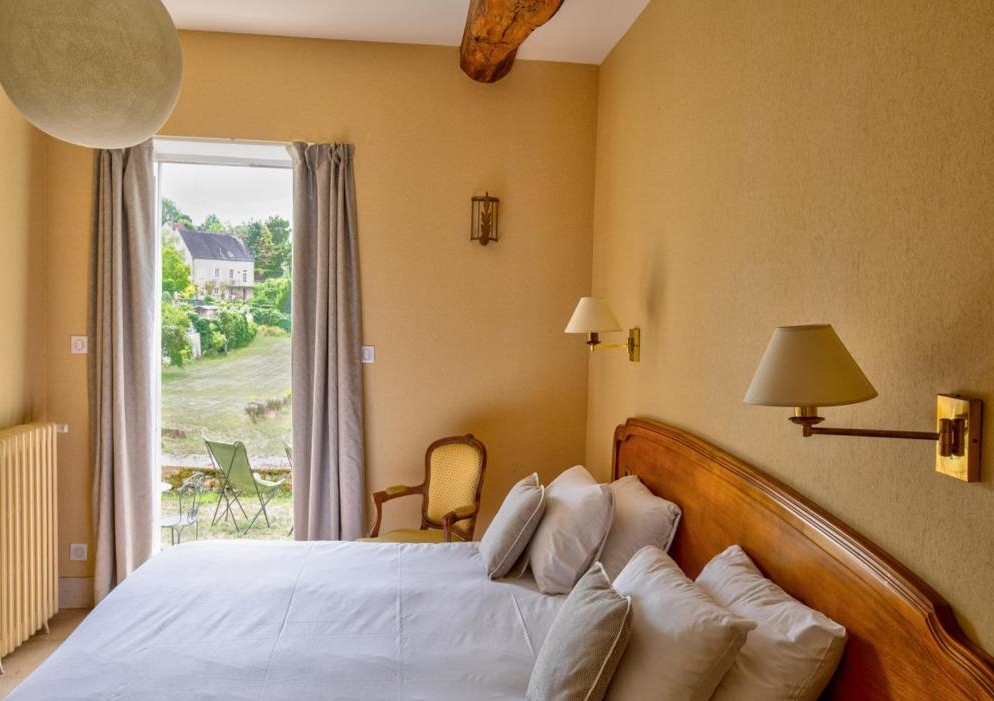 Vezelay Hotel de la Poste et du Lion dOr 1, mooiste dorpen bourgogne