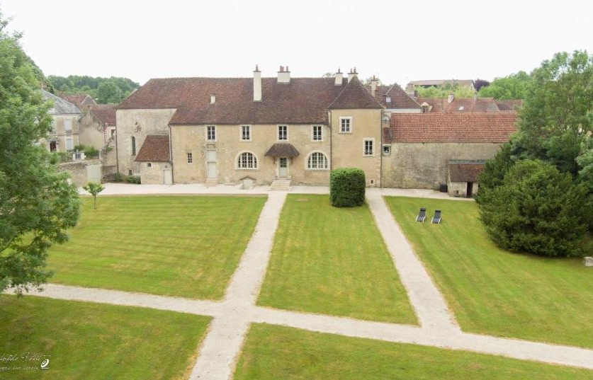 le prieure noyers booking, mooiste dorpen bourgogne