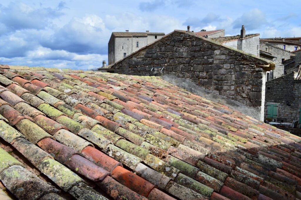 Balazuc daken PVF, Ardèche