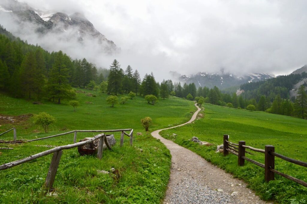 Granges vallee etroite 4 PVF, Lac Vert