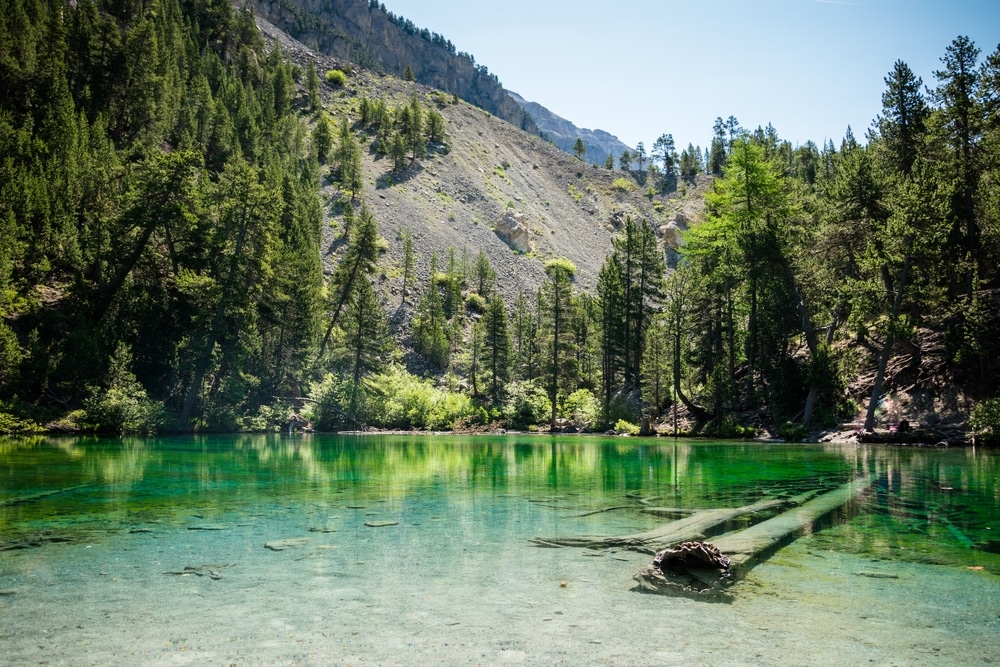 Lac Vert Franse Alpen Haute Savoie shutterstock 2034959711, Lac Vert