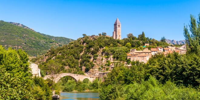 Olargues Herault shutterstock 1070918261, Aveyron