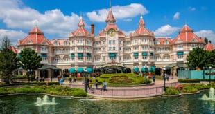 Disneyland Parijs 1414491692 1, Parijs