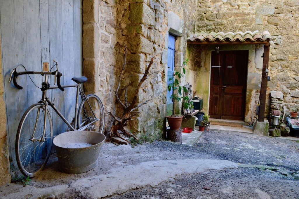 Les Avelas PVF, Wandelen Ardèche