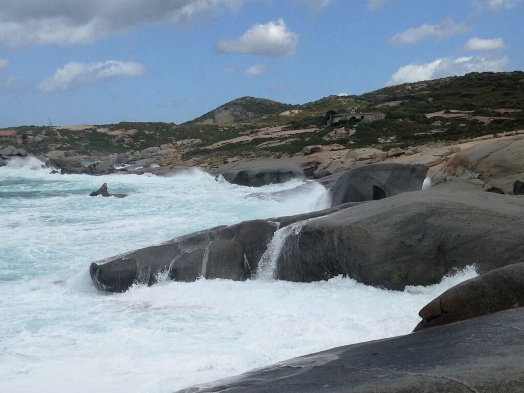 Rotsen Lumio PVF, Wandelen Corsica