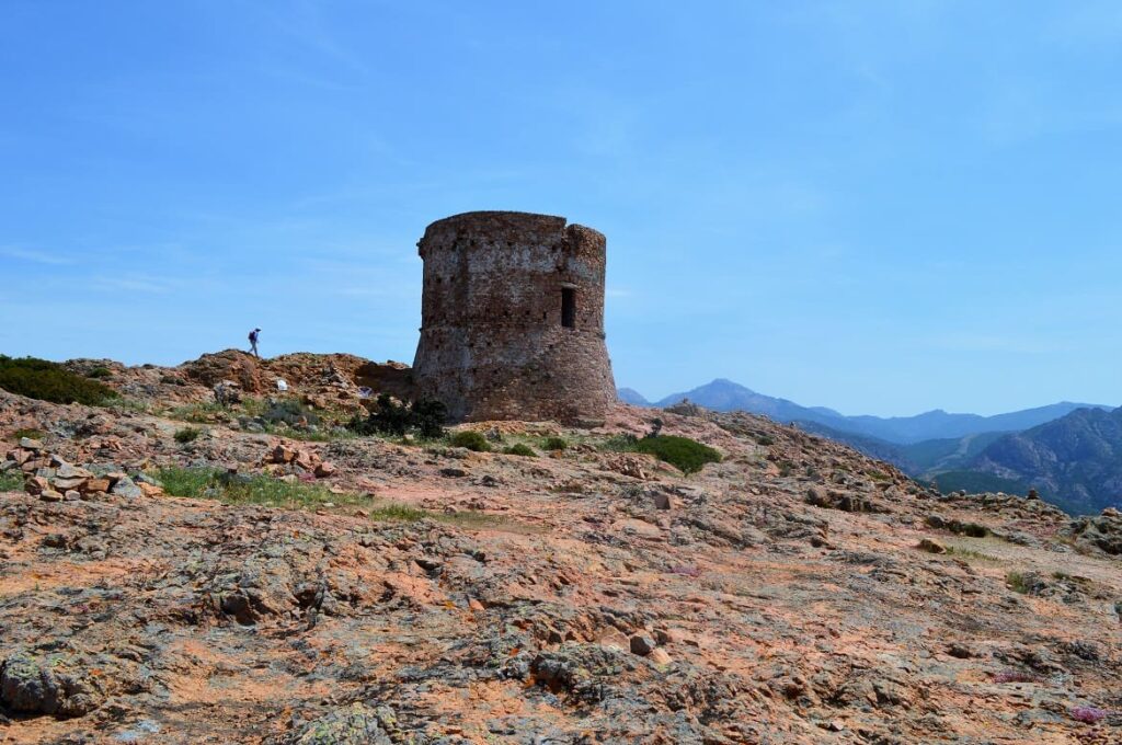 Toren Capo Rosso PVF, Wandelen Corsica