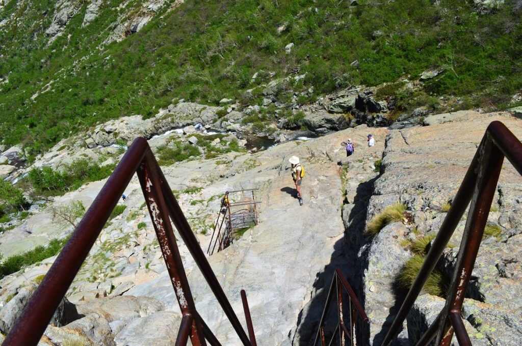 Trappen Lac de Melo PVF, Wandelen Corsica