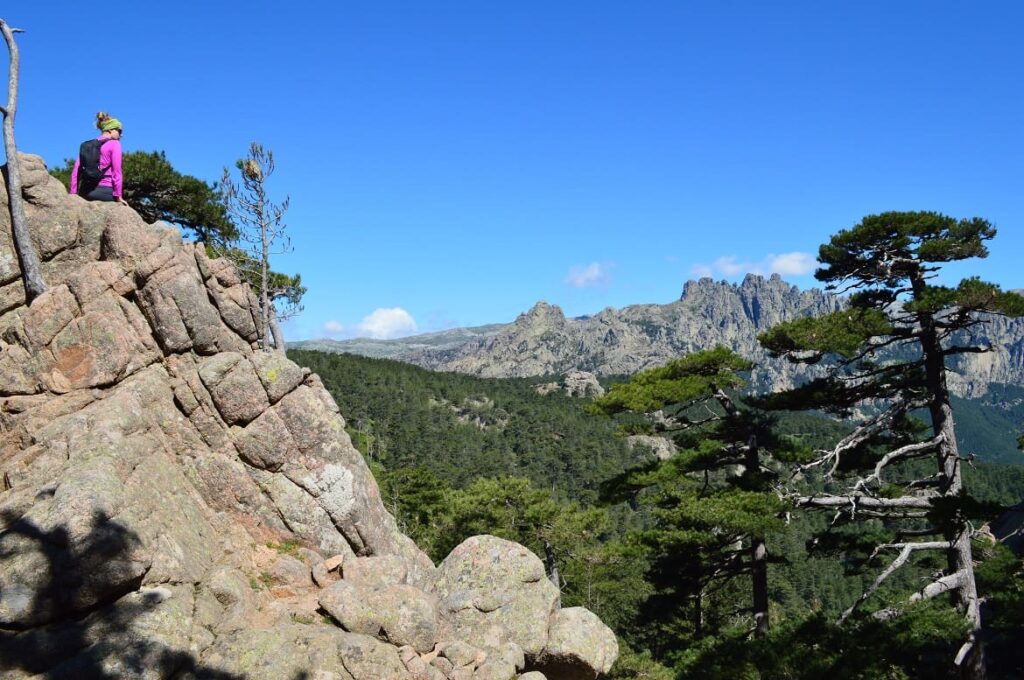 Uitzicht Trou de la Bombe PVF, Wandelen Corsica