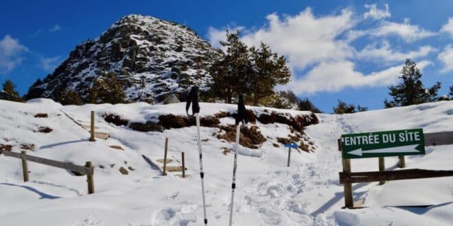 Wandelen in de Ardeche Mont Gerbier de Jonc beklimmen in de winter 1, wintersport in avoriaz