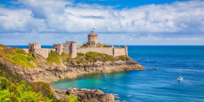 Fort la Latte Bretagne Frankrijk 394530217, Bezienswaardigheden Nîmes