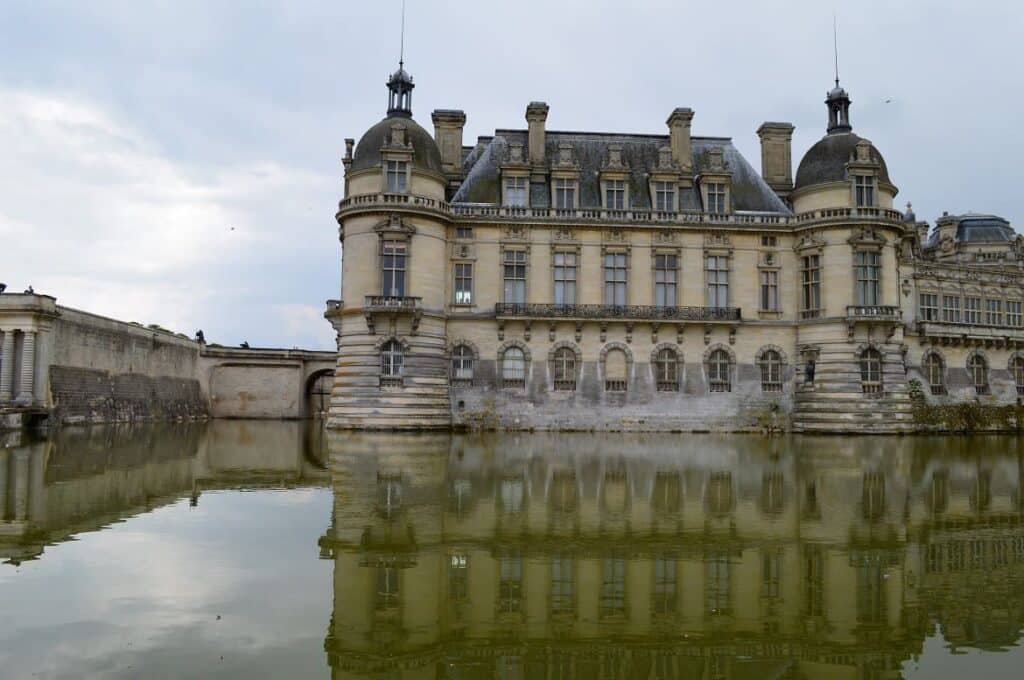 Chantilly kasteel weerspiegeling PVF, Chantilly Senlis
