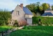 Normandie Dagtrip naar romantische badplaats Veules les Roses, camping aan rivier zuid frankrijk