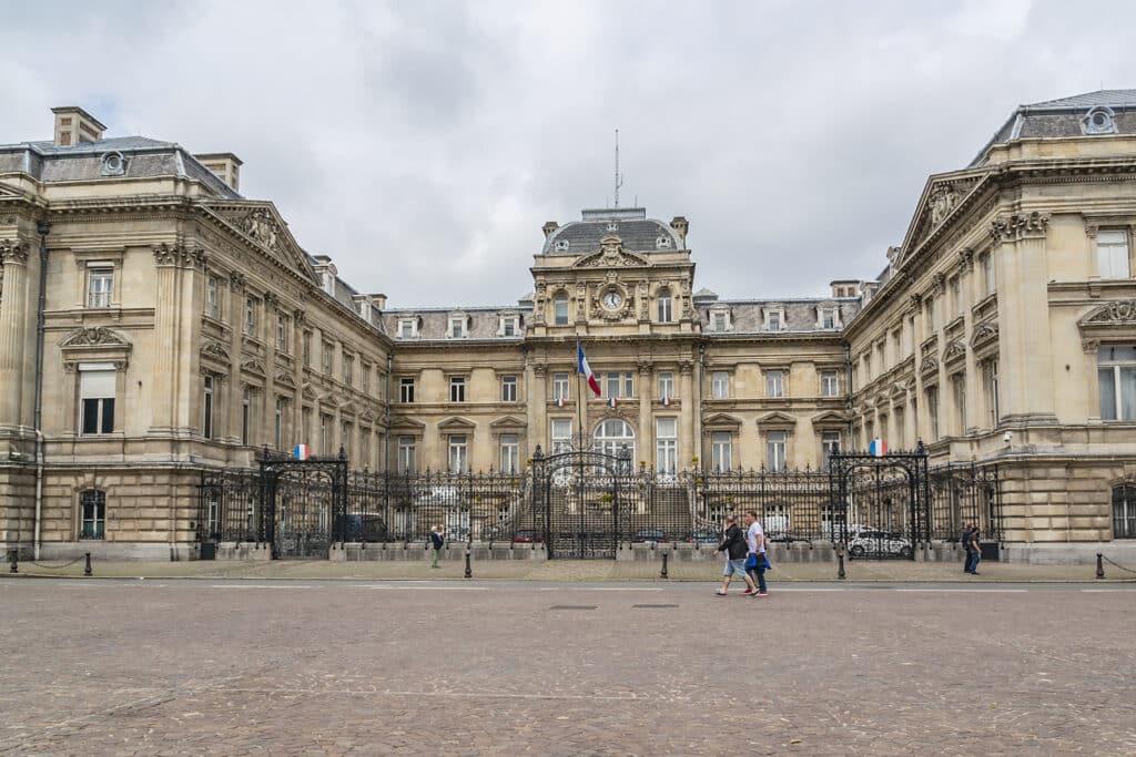 Place de la Republique SH 1640153470, Lille