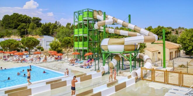 Camping Falaise Narbonne Plage, Wandelen Thueyts Ardèche