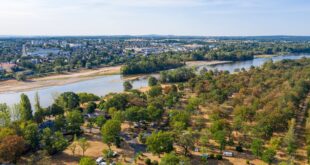 Frankrijk Bannay Camping de lile ExtraLarge, campings aan een rivier in Frankrijk