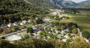 Camping de La Tour Franse Pyreneeen, glamping zuidwest-frankrijk