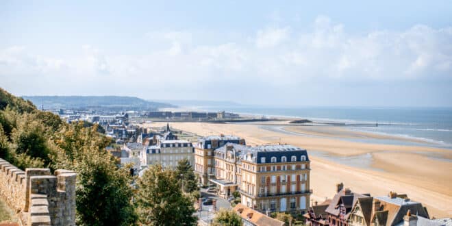 Plage de Trouville stranden Normandie 1212251491, badplaatsen frankrijk