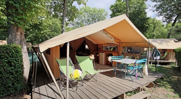 Camping De lIll Colmar 4 e1678204868504, glamping & safaritenten Morvan