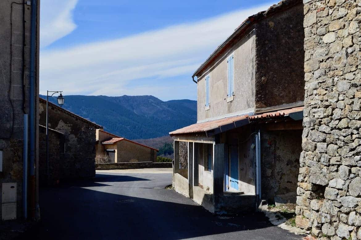 Laboule Bezoek het Pittoreske Dorpje Laboule in de Ardèche