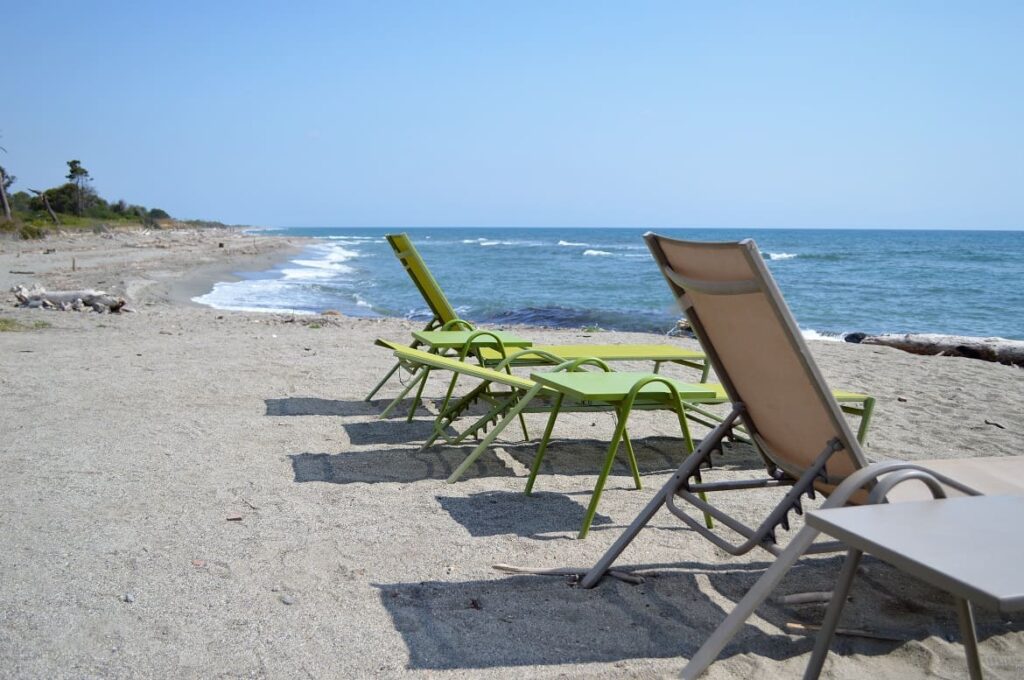 Plage Padulone ligbedjes PVF, Stranden Corsica