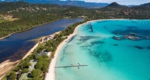 Strand Van Santa Giulia Corsica Header SH 563866810 310x165, Zininfrankrijk.nl