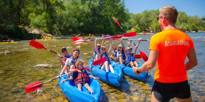 Domaine de Chaussy 4, campings in de Ardèche met een zwembad