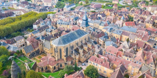 Sarlat 1843539475, mooie vakantiehuizen in de morvan