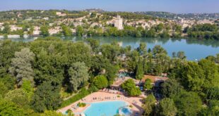 Camping du Pont dAvignon 1 vaucluse, Gordes