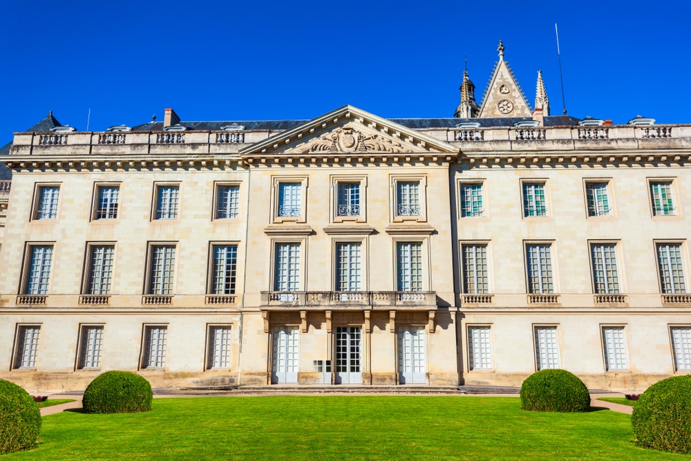 Musee De Beaux Arts Tours Shutterstock 1385970317, Zininfrankrijk.nl