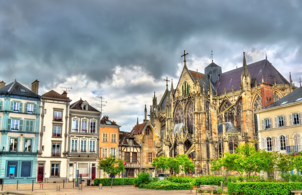 Basiliek Saint Urbain Troyes Aube Shutterstock 652819261, Zininfrankrijk.nl