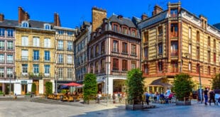 Place du Vieux Marche Rouen 1228255939, Campings aan zee in Normandië