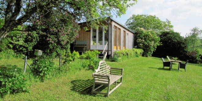 Tiny house in Semelay 1, Natuurhuisjes Franché-Comté