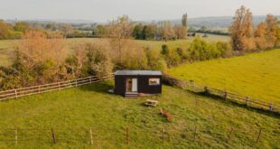 Tiny House in Reux 1, glamping in de elzas
