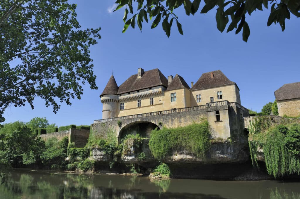 chateau de losse kastelen dordogne shutterstock 79735702, kastelen Dordogne