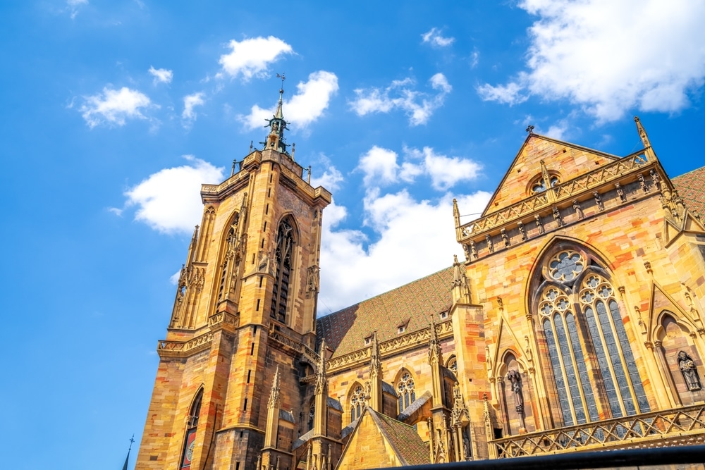 toren en gevel van de kerk Collégiale Saint-Martin in Colmar