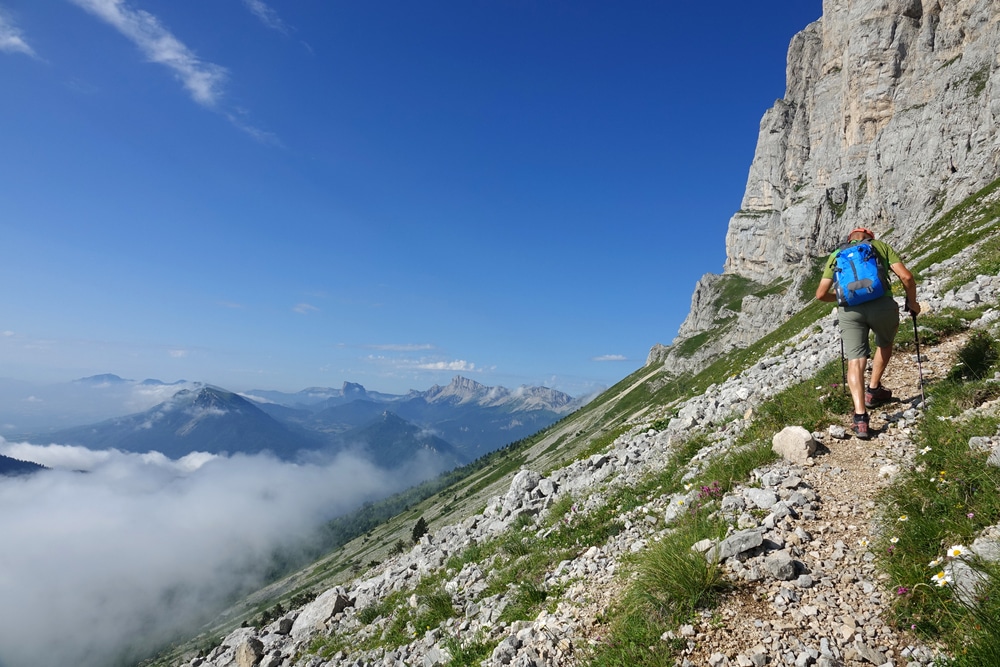 Deze afbeelding heeft een leeg alt-attribuut; de bestandsnaam is Vercors-wandelen-Franse-Alpen-shutterstock_2025861635.jpg