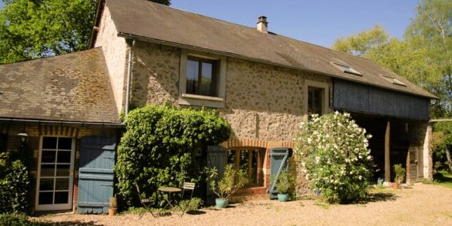 Natuurhuisje in Chatin header, Vakantiehuizen Corsica