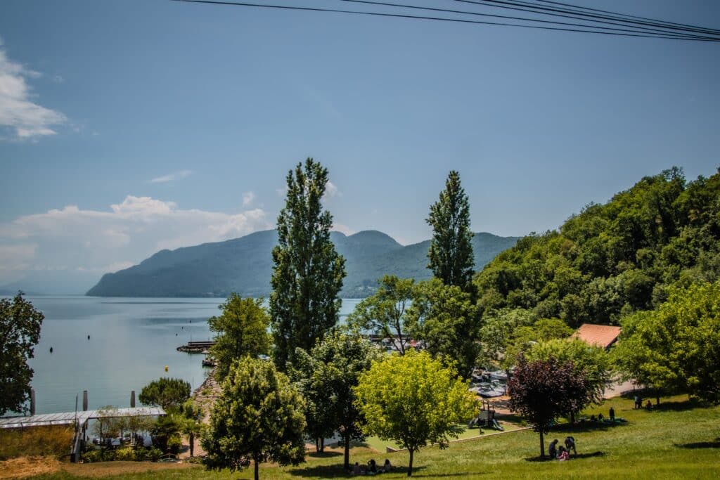 camping onlycamp les peupliers du lac 11, Lac du Bourget