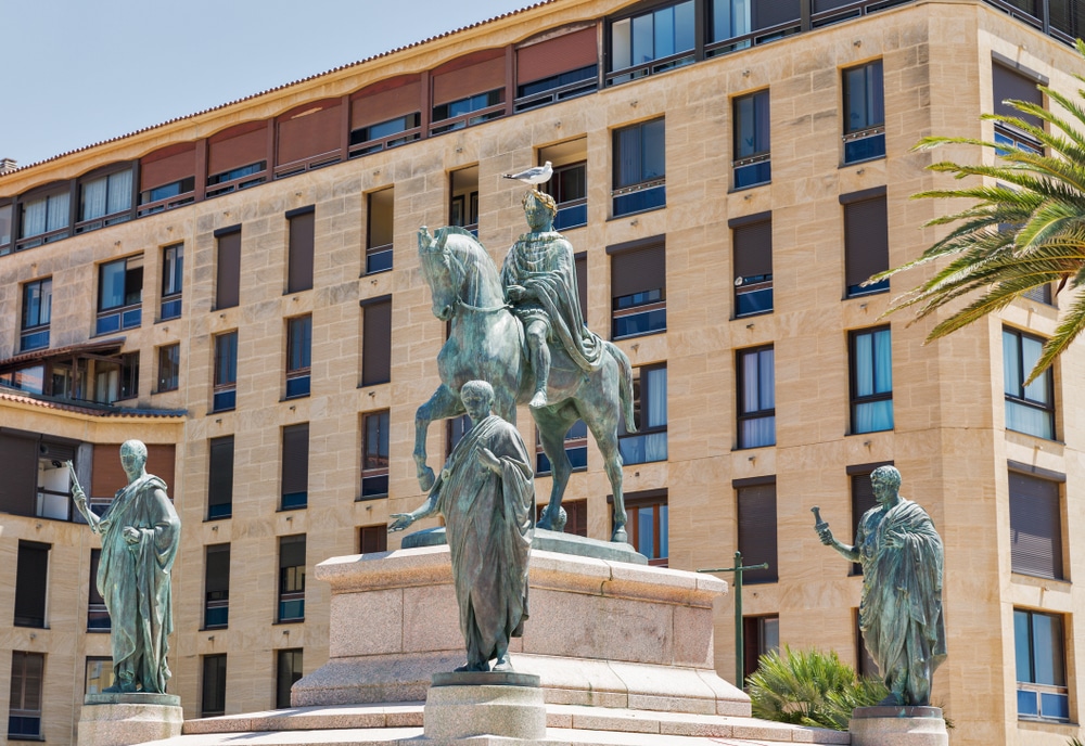 Place de Gaulle, bezienswaardigheden in Ajaccio