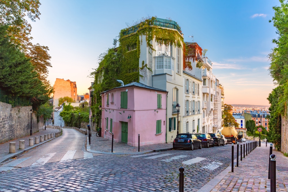 la maison rose montmartre parijs shutterstock 1212171664, Montmartre